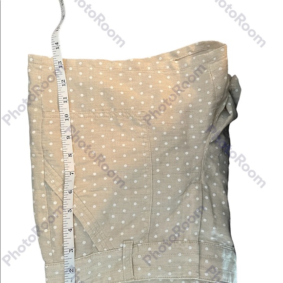 Banana Republic Tan with White Polka Dots 55% Linen Women’s Shorts Size 4 - Picture 13 of 14